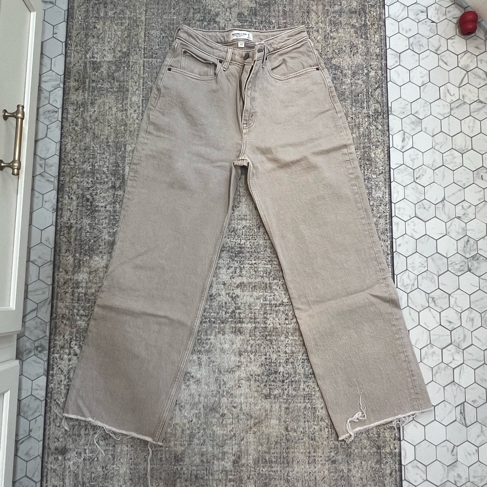 Abercrombie 90s relaxed ankle jeans curve love